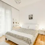 Hippodrome Flatlet *